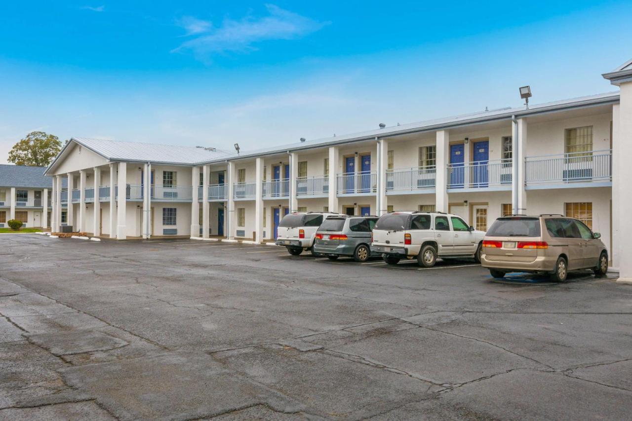 Studio 6-Alexandria, La Экстерьер фото